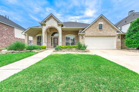 Photo of 15902 Bennet Chase Drive, Cypress, TX 77429 (MLS # 23438120)
