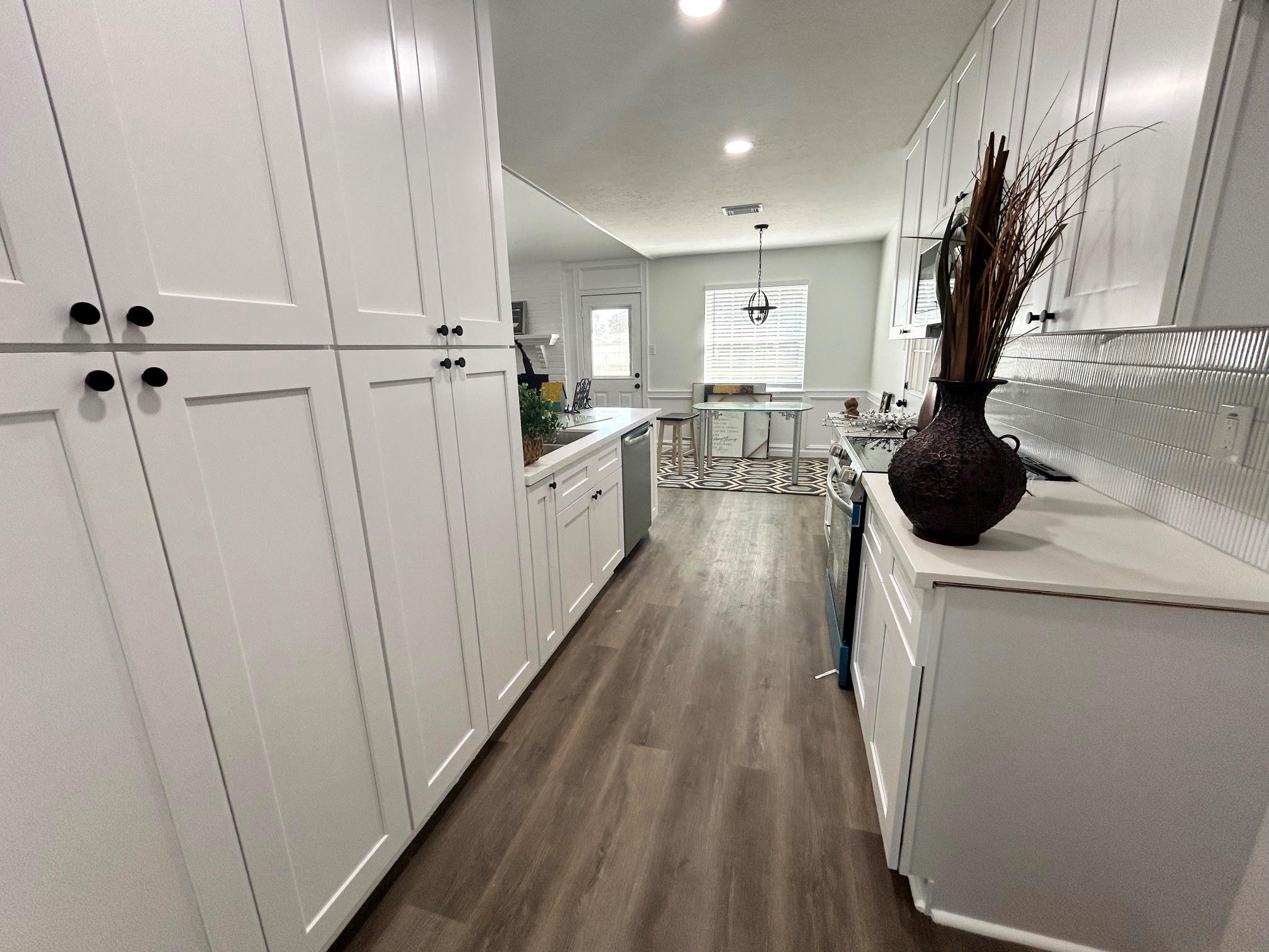 12307 Robert Lane