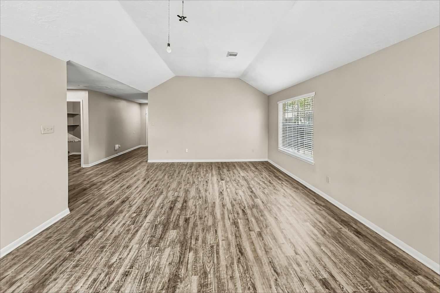4330 Spoonbill Drive