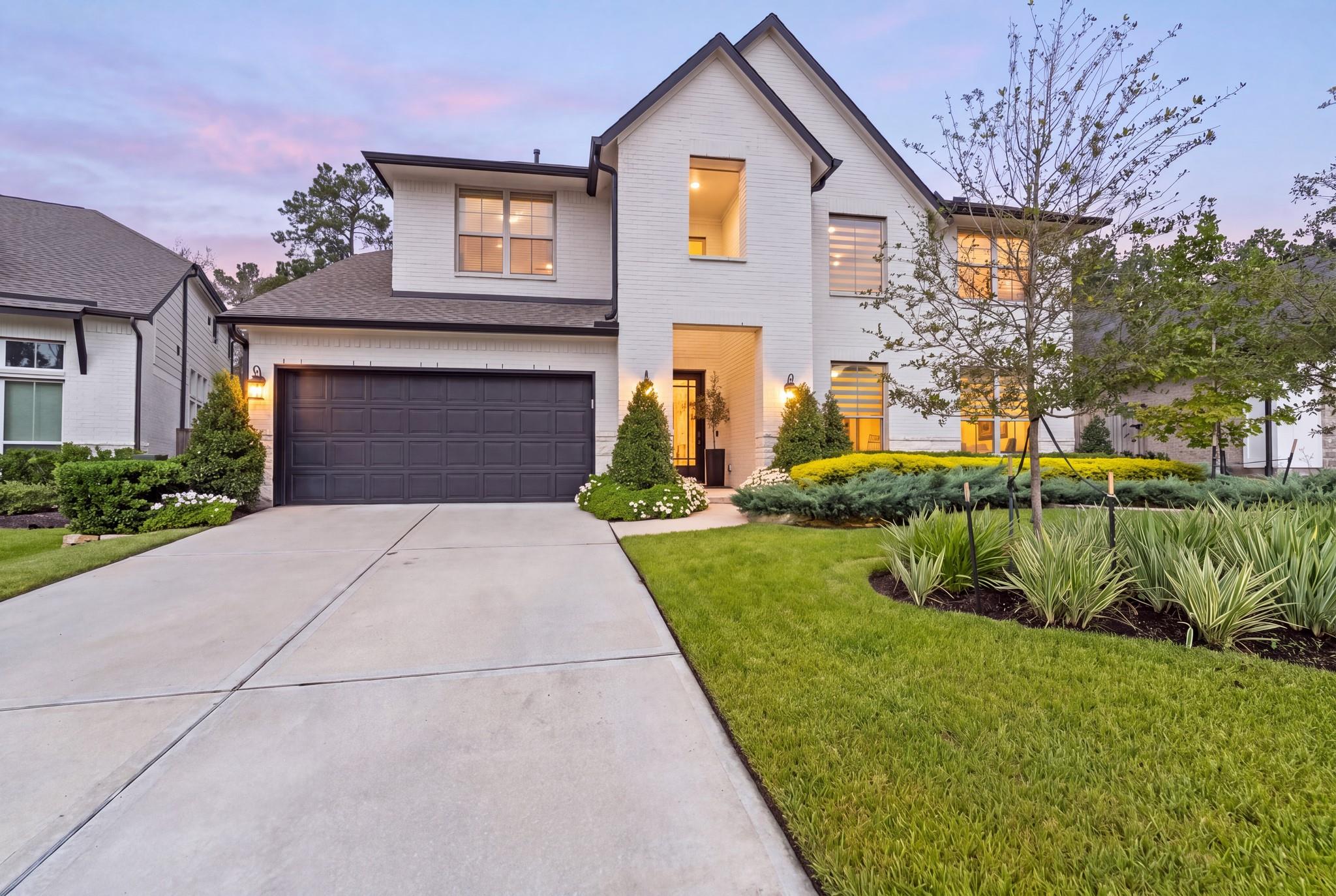 145 Sweeping Valley Drive