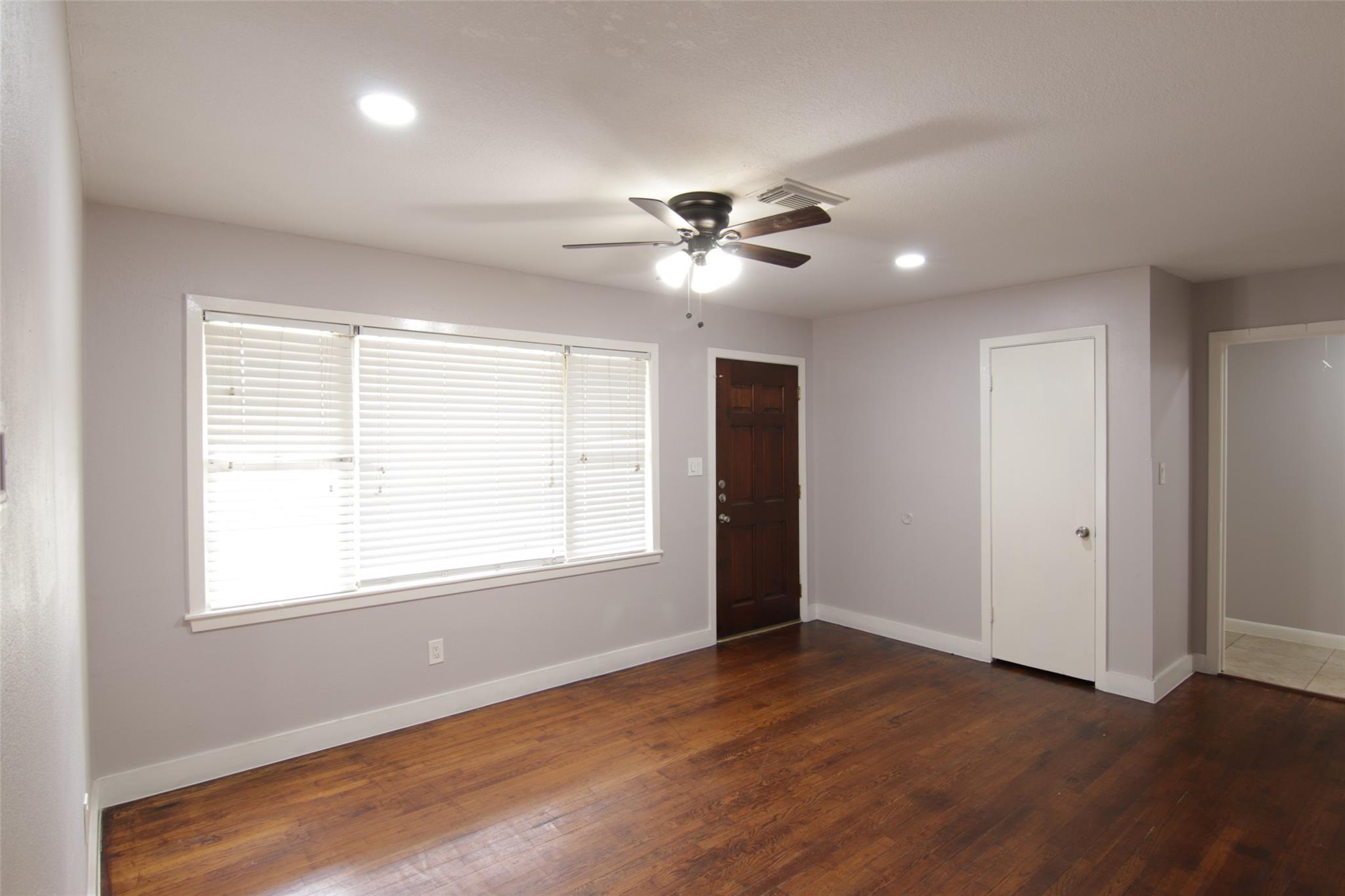 7941 Longridge Drive