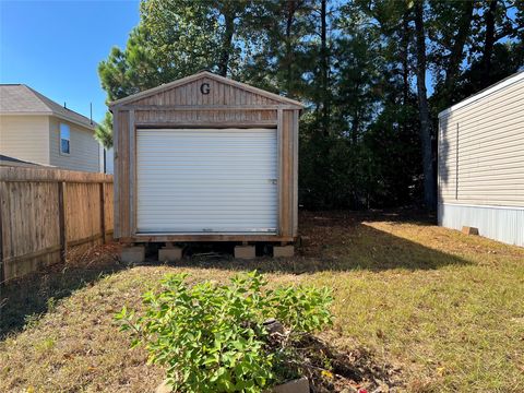 Tiny photo for 16657 E Forrestal, Montgomery, TX 77316 (MLS # 86441335)