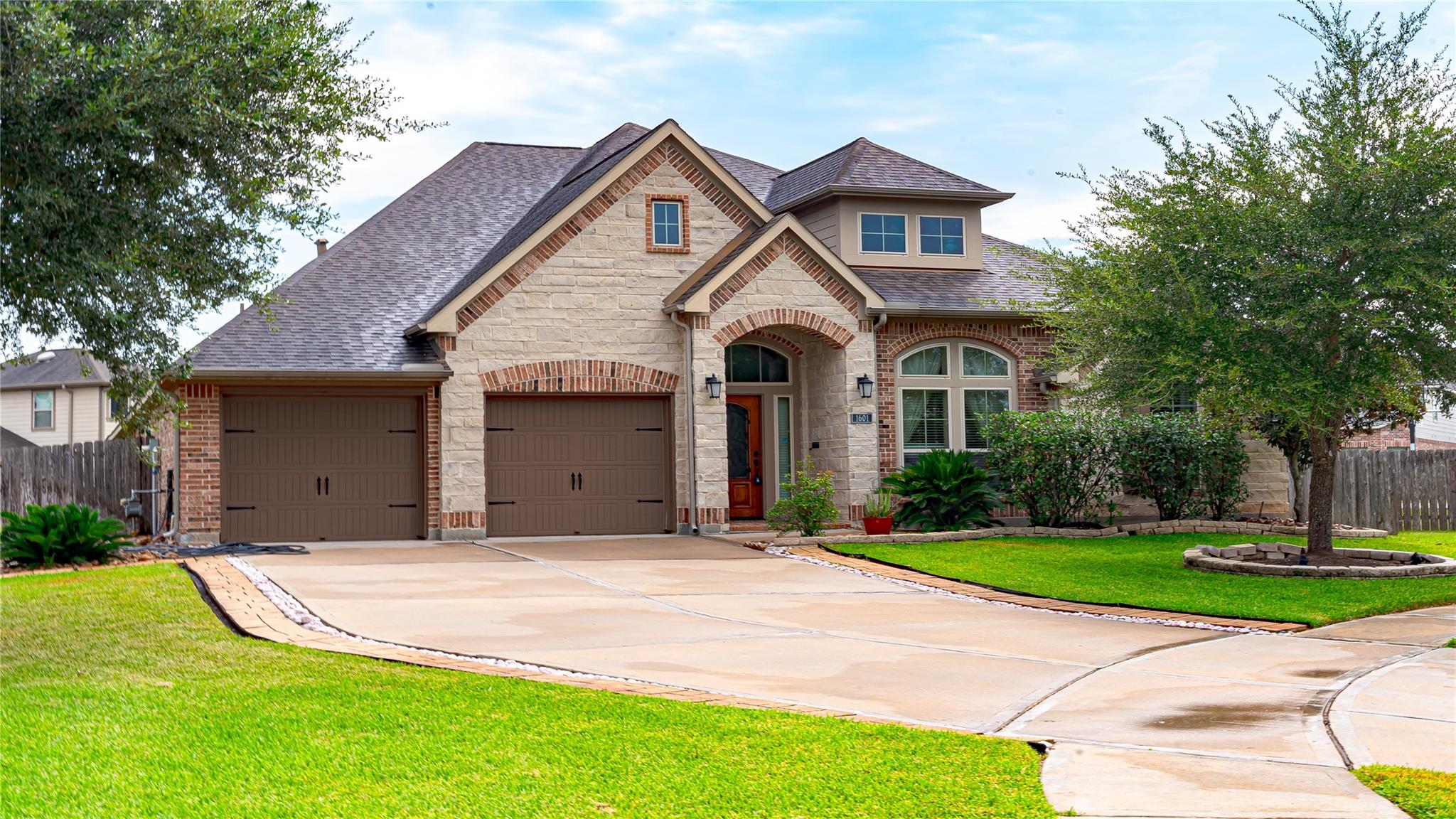 1601 Enchanted Brook Court