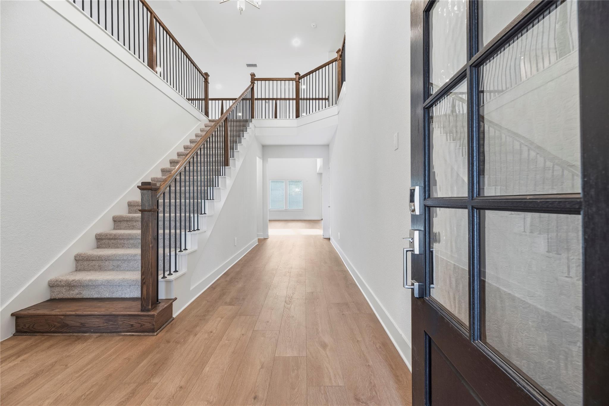 21914 Hibiscus Hedge Trail