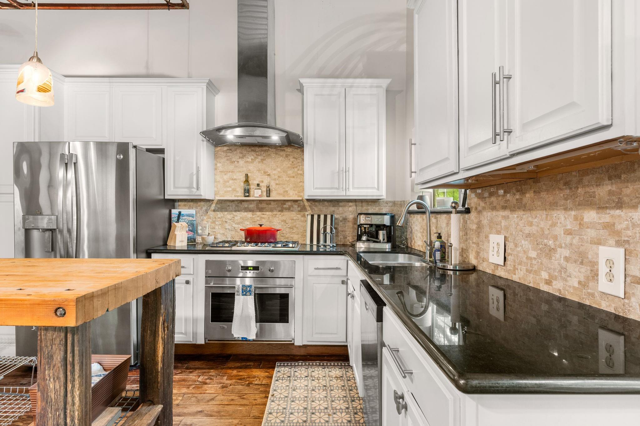 15058 Lake Paula Drive