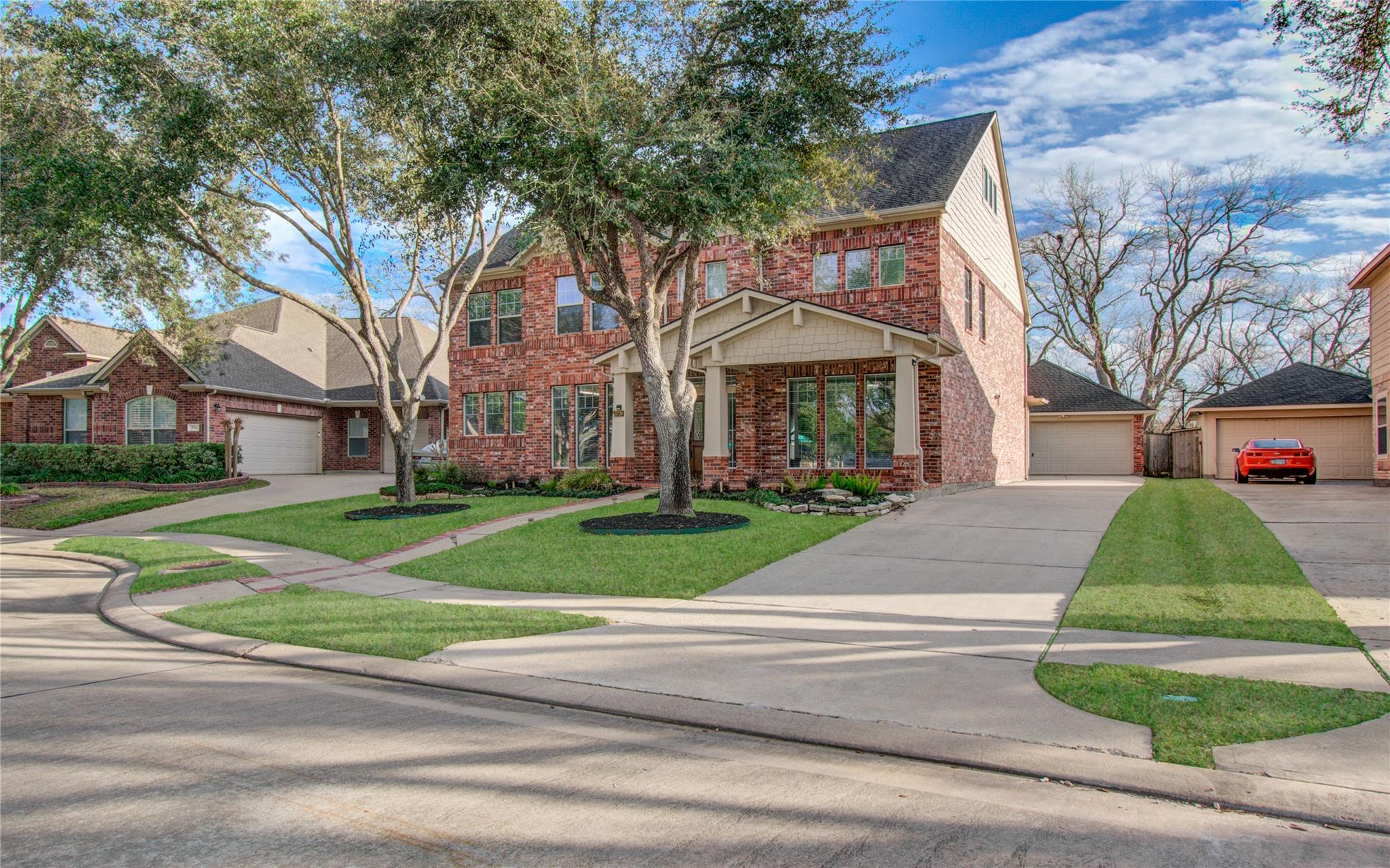 3730 Arundel Gardens Lane