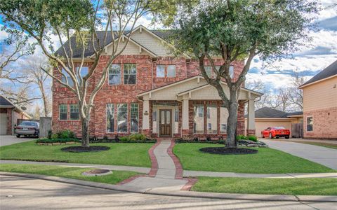 Photo of 3730 Arundel Gardens Lane, Sugar Land, TX 77498 (MLS # 26052371)