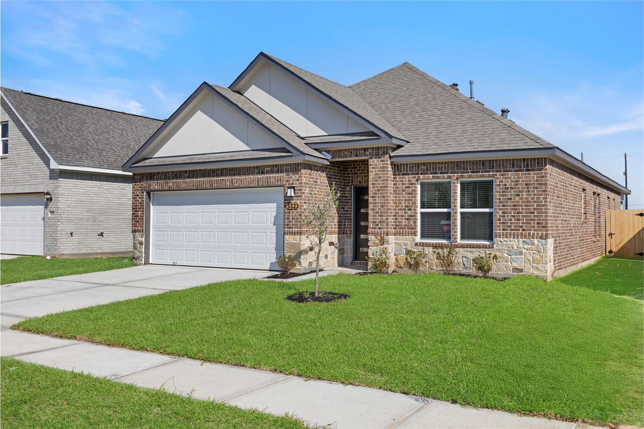 5323 Latigo Court