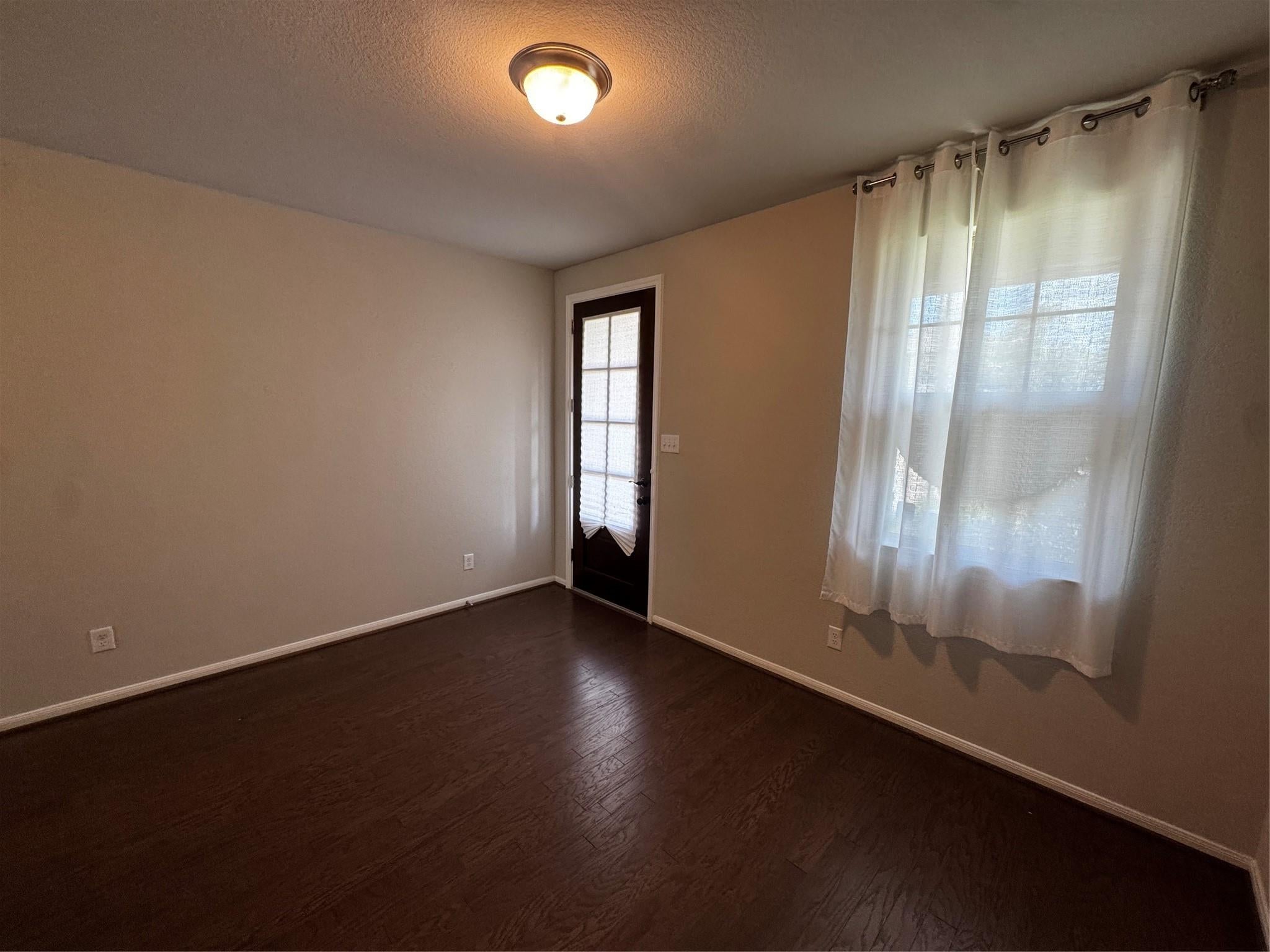 10310 Mount Winchell