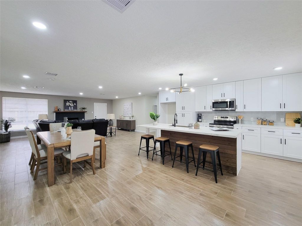 Photo of 19419 Long Lake Drive, Houston, TX 77084 (MLS # 77510742)