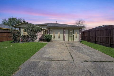 Tiny photo for 12803 Sandrock Drive, Houston, TX 77048 (MLS # 62236053)