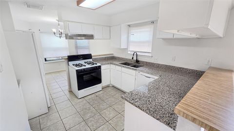 Tiny photo for 12803 Sandrock Drive, Houston, TX 77048 (MLS # 62236053)