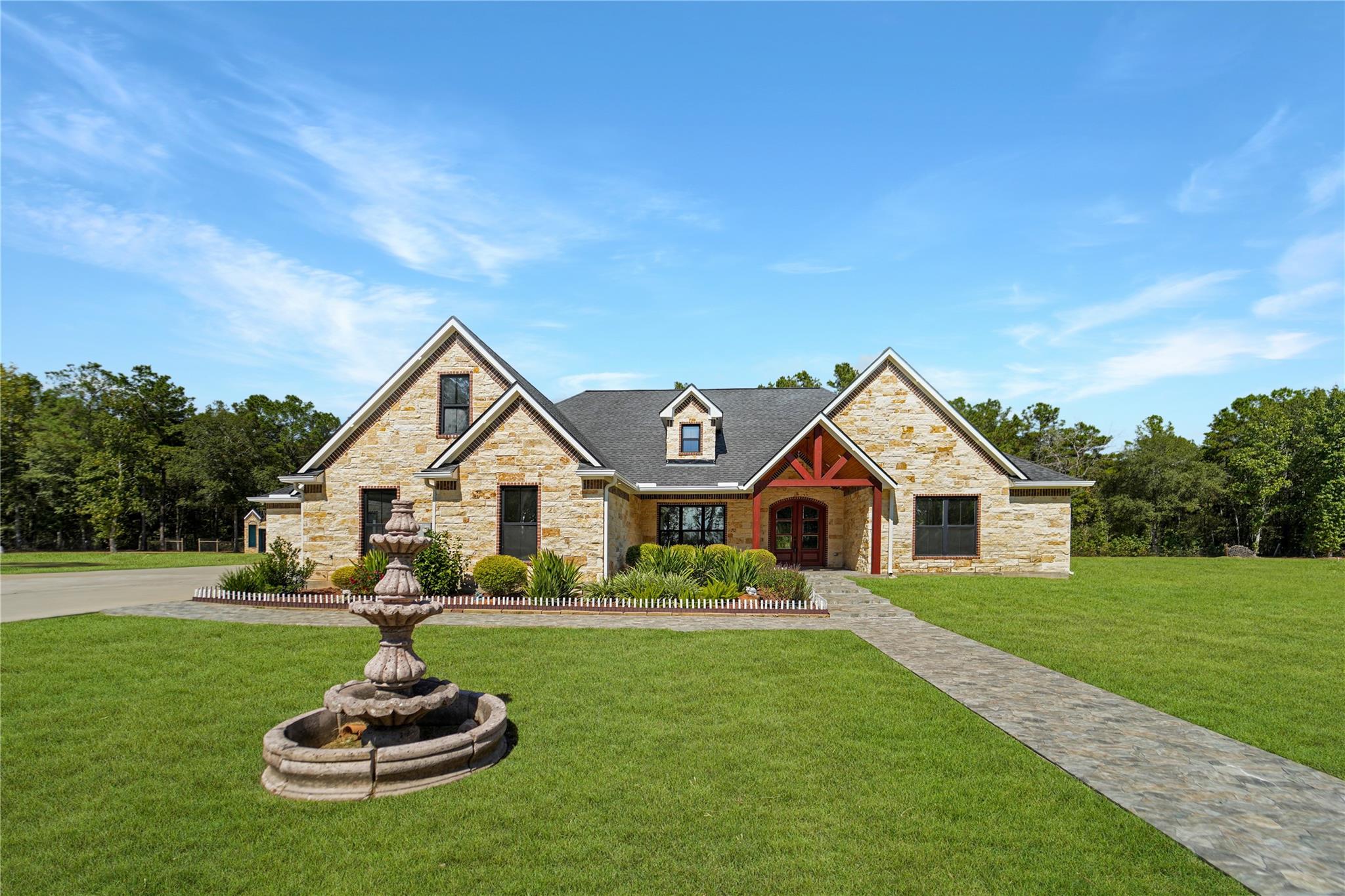 11173 County Road 302