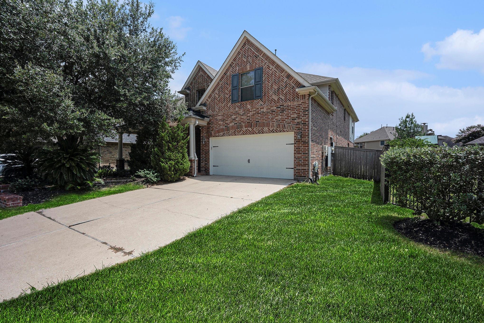 19019 Crest Cove Drive