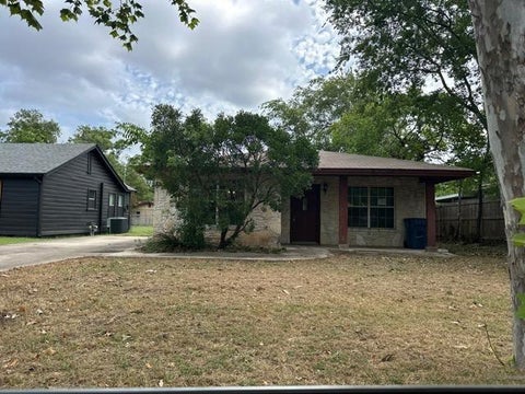 Photo of 408 Ruth Street, Kerrville, TX 78028 (MLS # 55465752)