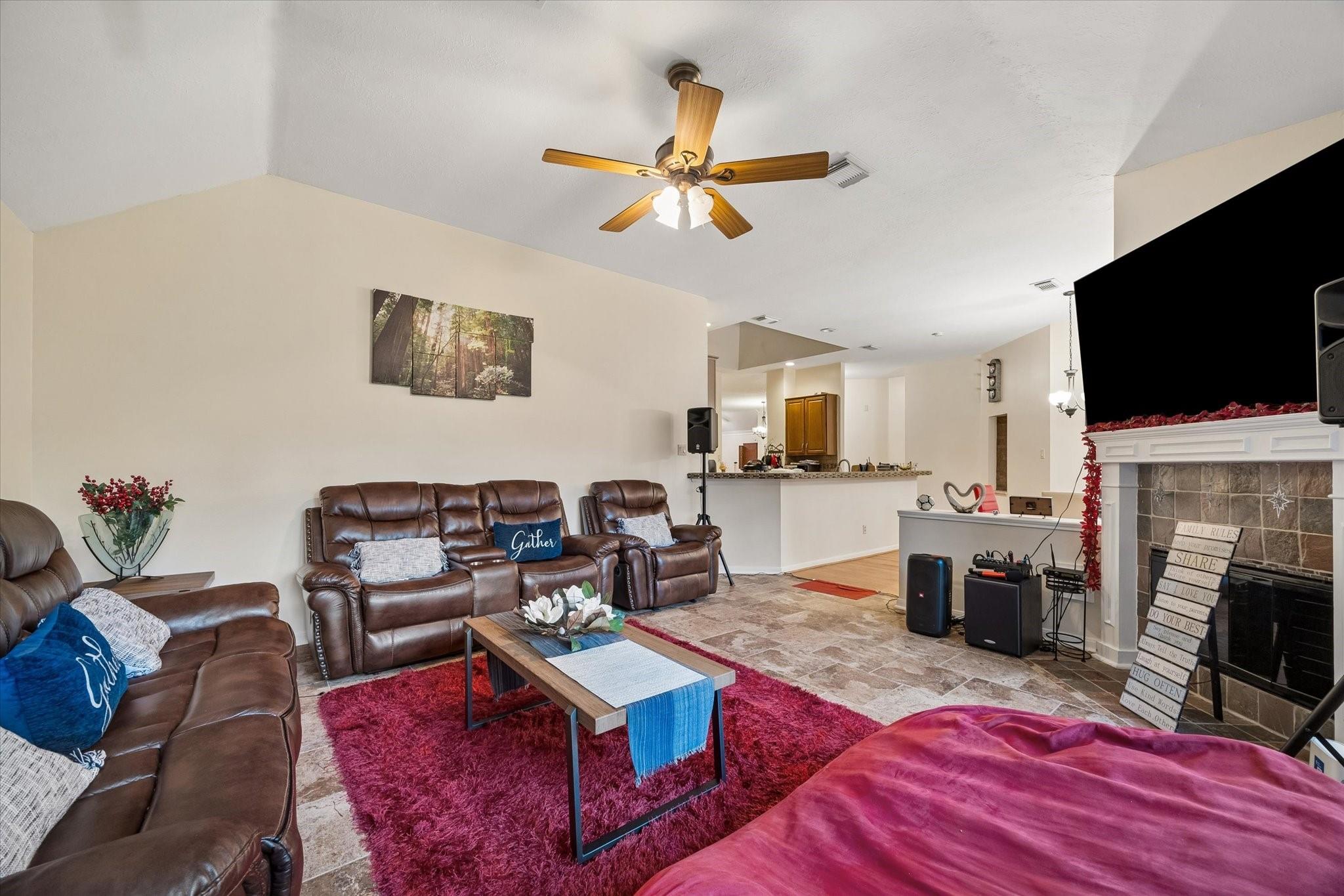 6607 Springcrest Drive