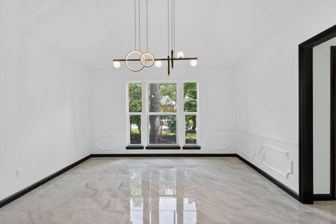 Tiny photo for 5218 Timber Shade Drive, Houston, TX 77345 (MLS # 19279074)