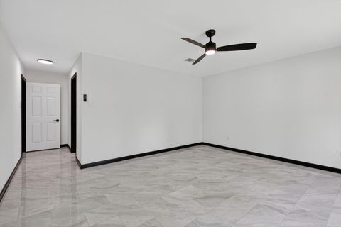 Tiny photo for 5218 Timber Shade Drive, Houston, TX 77345 (MLS # 19279074)