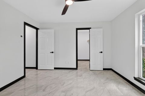 Tiny photo for 5218 Timber Shade Drive, Houston, TX 77345 (MLS # 19279074)