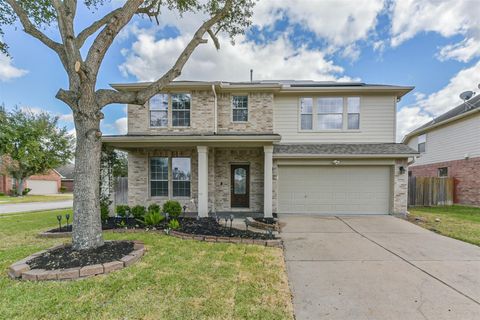 Photo of 2601 Hewn Rock Way, Pearland, TX 77584 (MLS # 3149029)