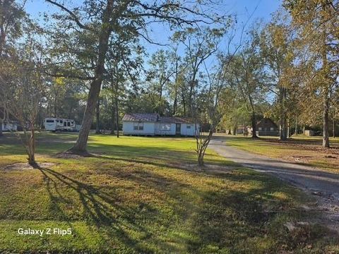 Homes For Sale - 21000 Buck Knoll Road<br/> Splendora, TX 77372