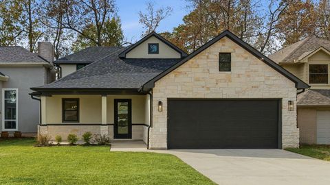 3515 Country Club Boulevard Montgomery TX 77356