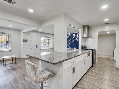 Photo of 5739 Waterford Drive, Houston, TX 77033 (MLS # 76847762)