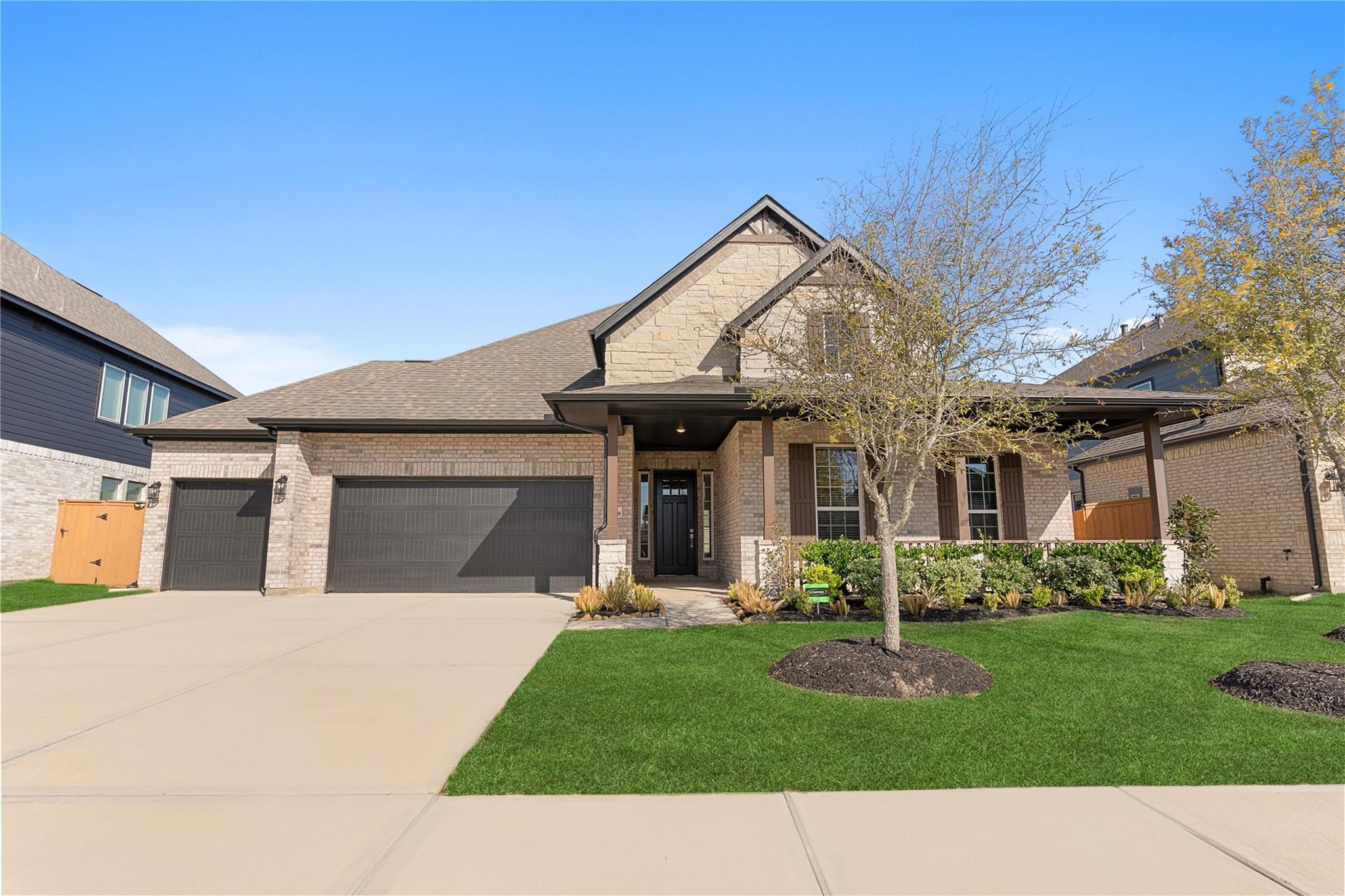 21218 Harbor Green Lane