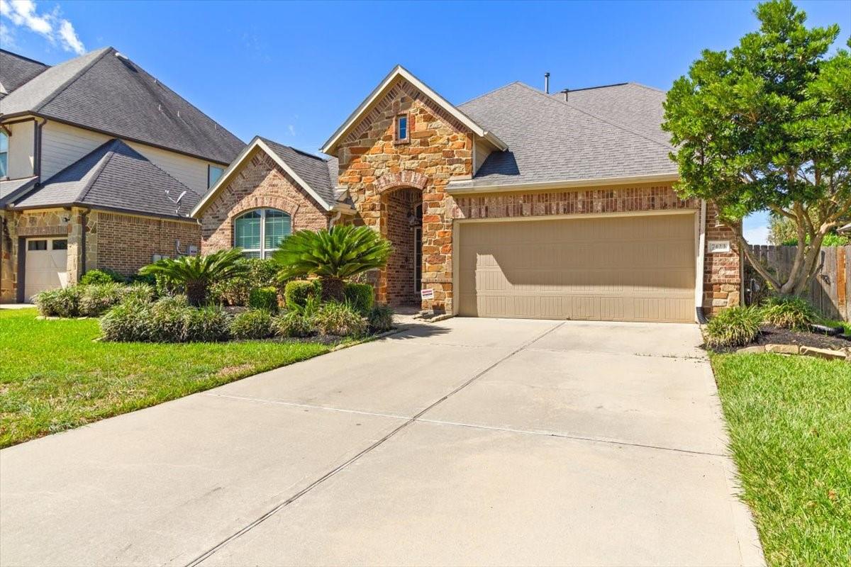 7423 Summer Night Lane