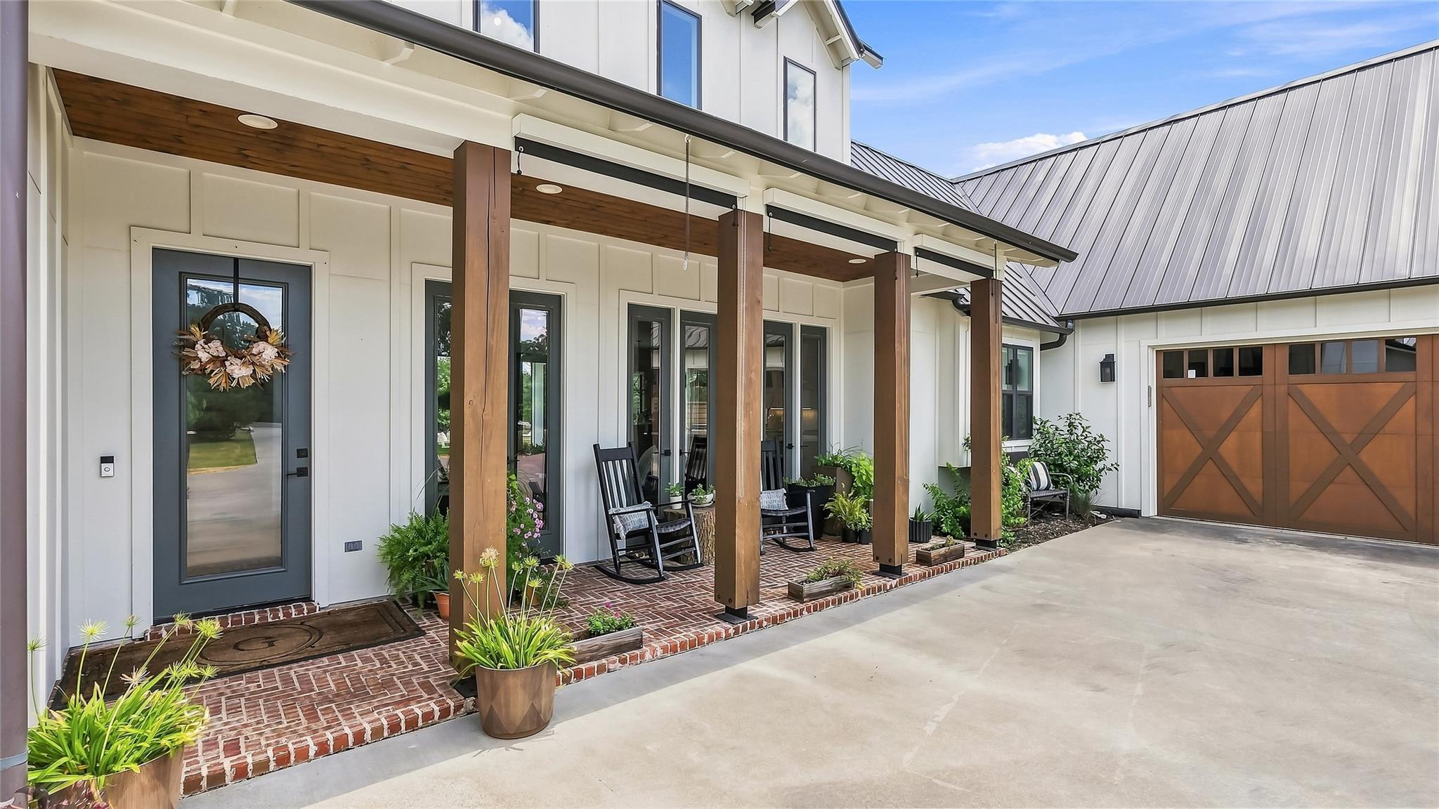 1686 Millican Meadows Circle