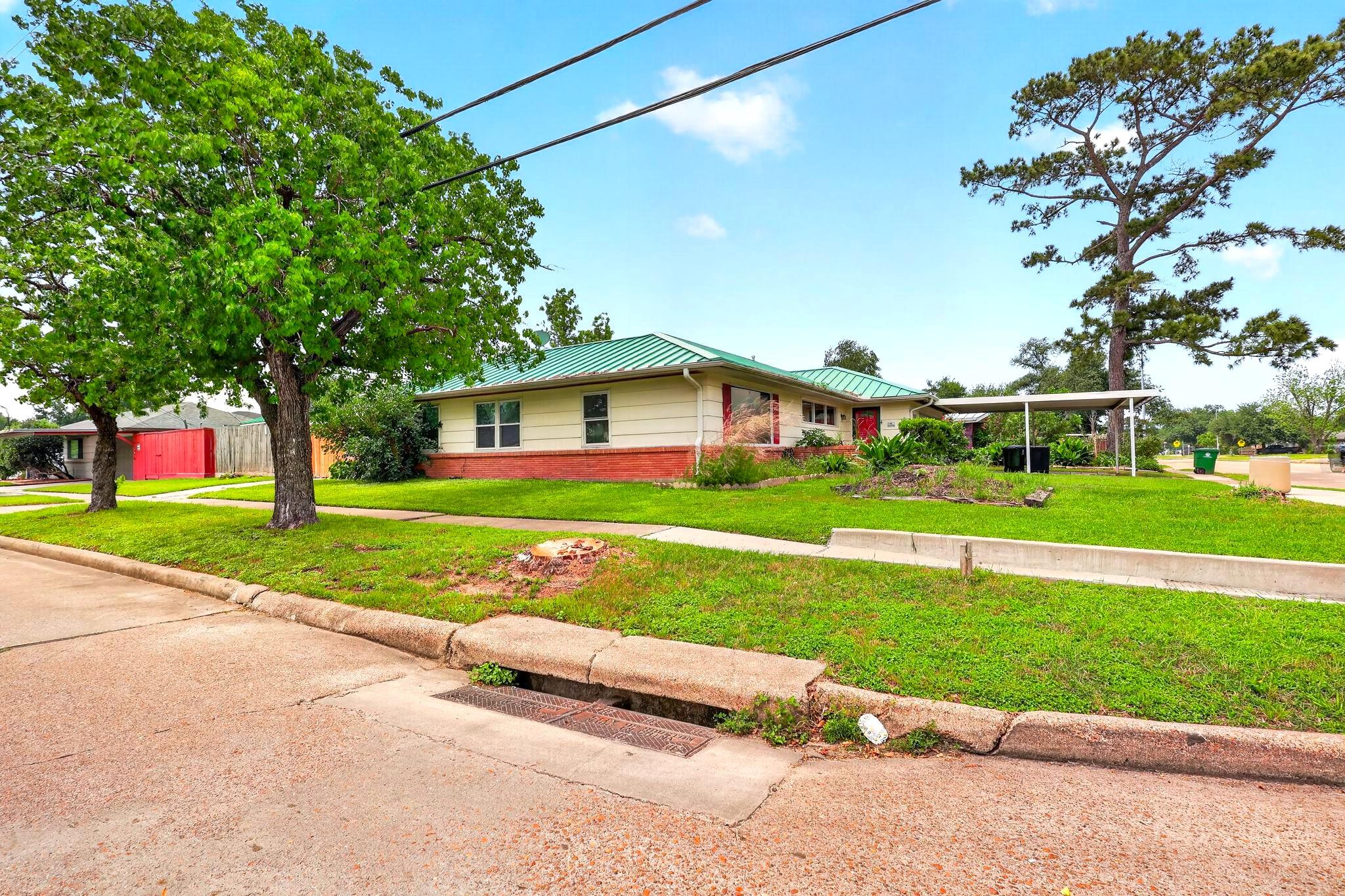 8001 Hammerly Boulevard
