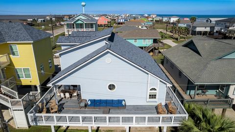 Photo of 148 Howard Avenue, Surfside Beach, TX 77541 (MLS # 96010564)