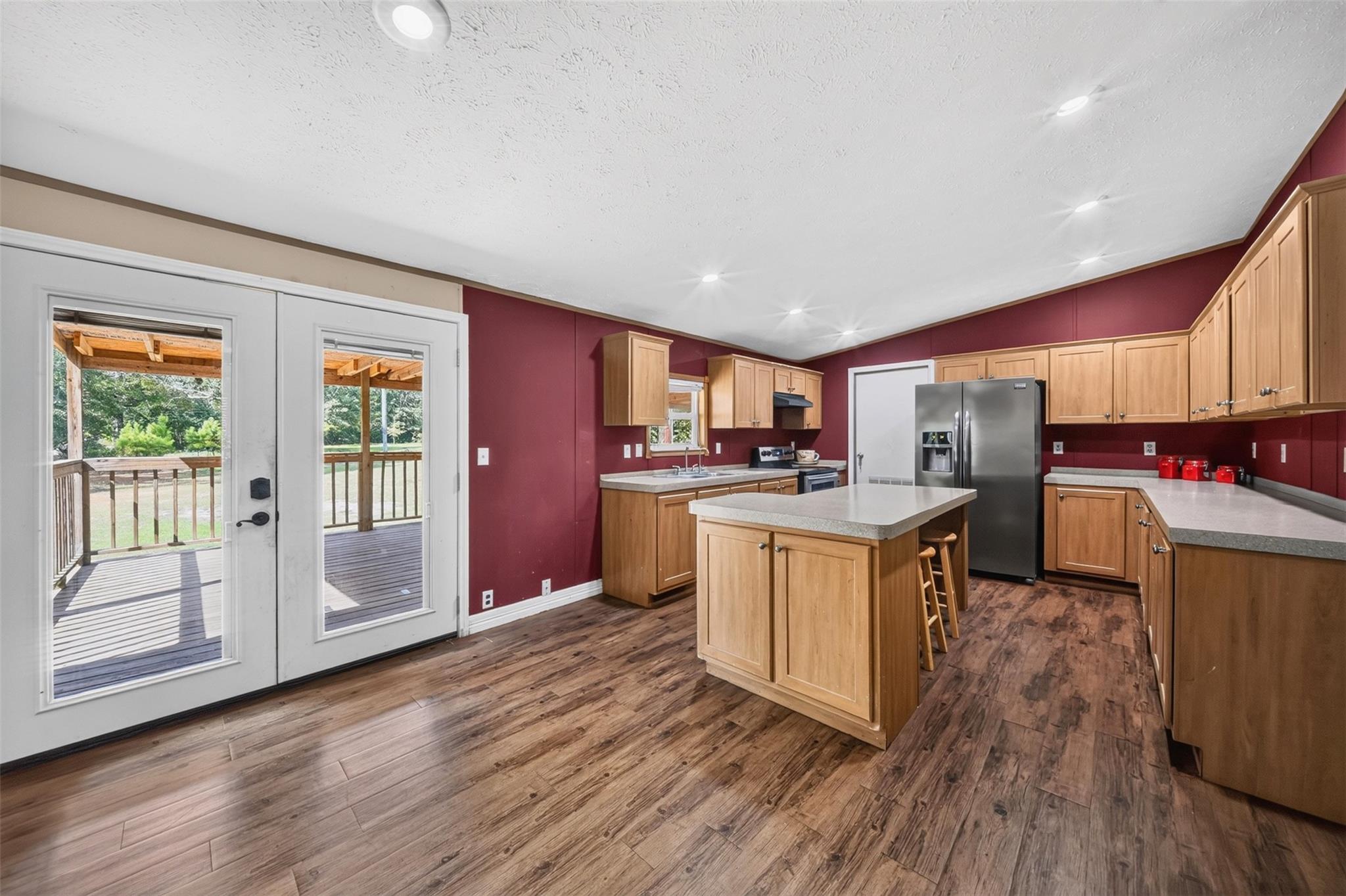 2581 Mann Road