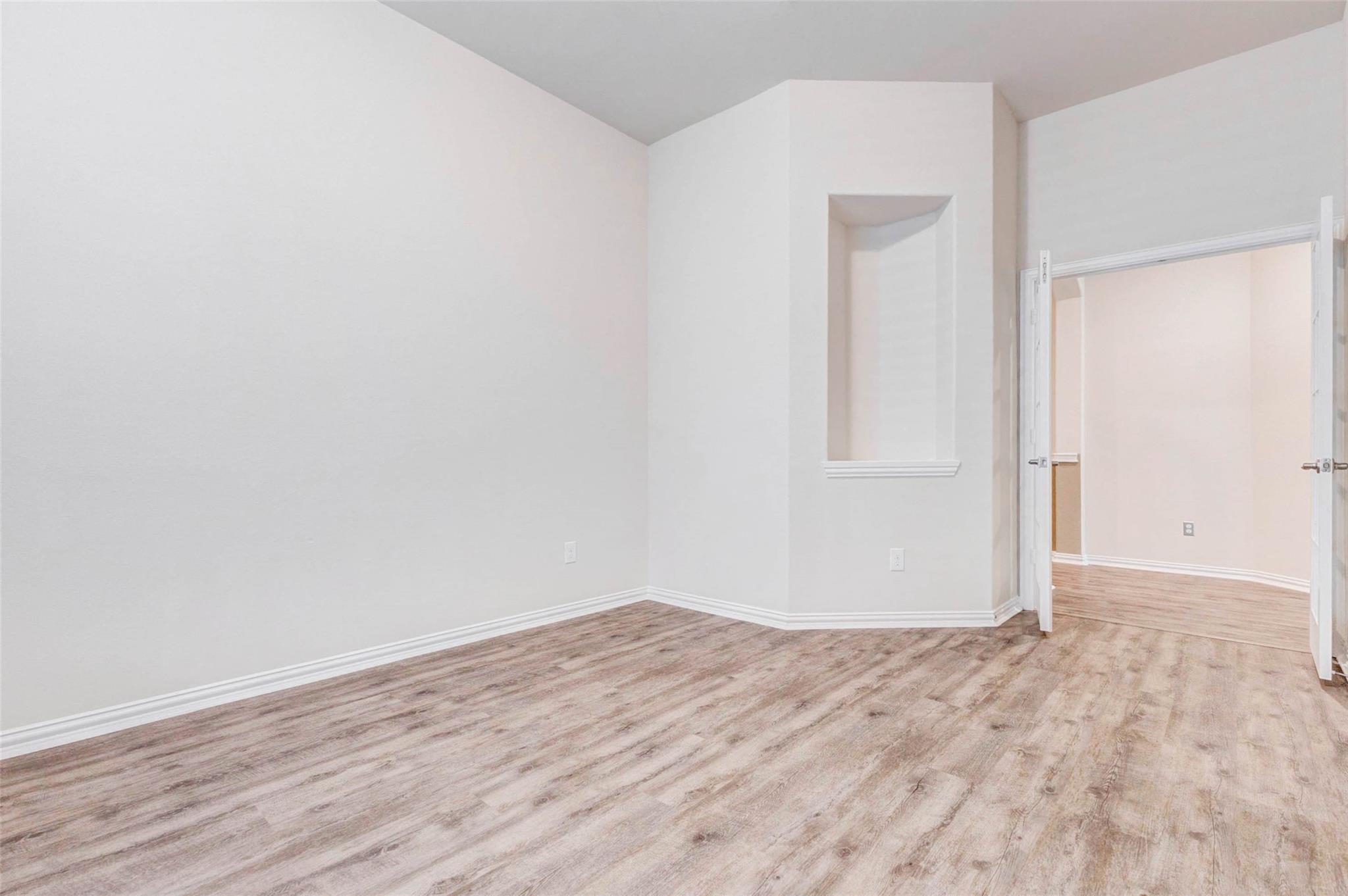 24654 Lakecrest Pine Trail