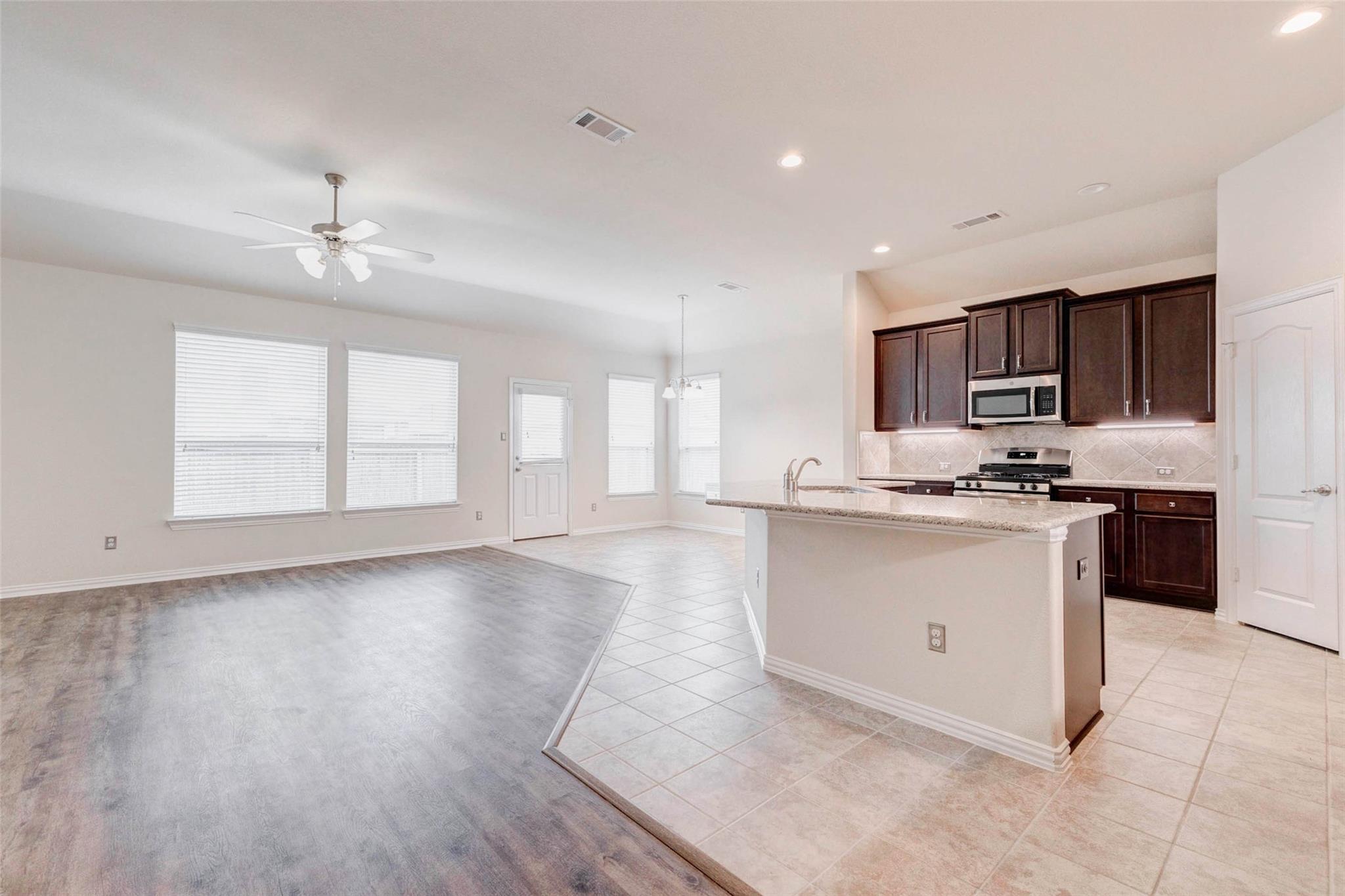 24654 Lakecrest Pine Trail