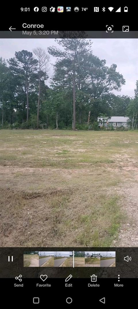 Photo of 12161 Trackside Dr Dr, Conroe, TX 77306 (MLS # 24470678)