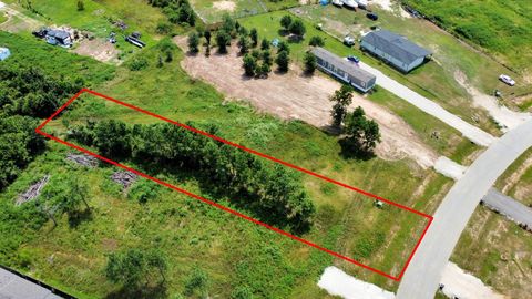 Photo of 882 Road 5606, Cleveland, TX 77327 (MLS # 38457143)