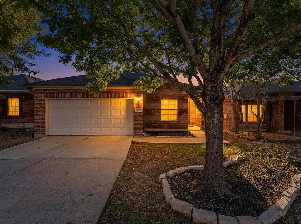 Photo of 5705 Kleberg Trail, Austin, TX 78747 (MLS # 30294588)