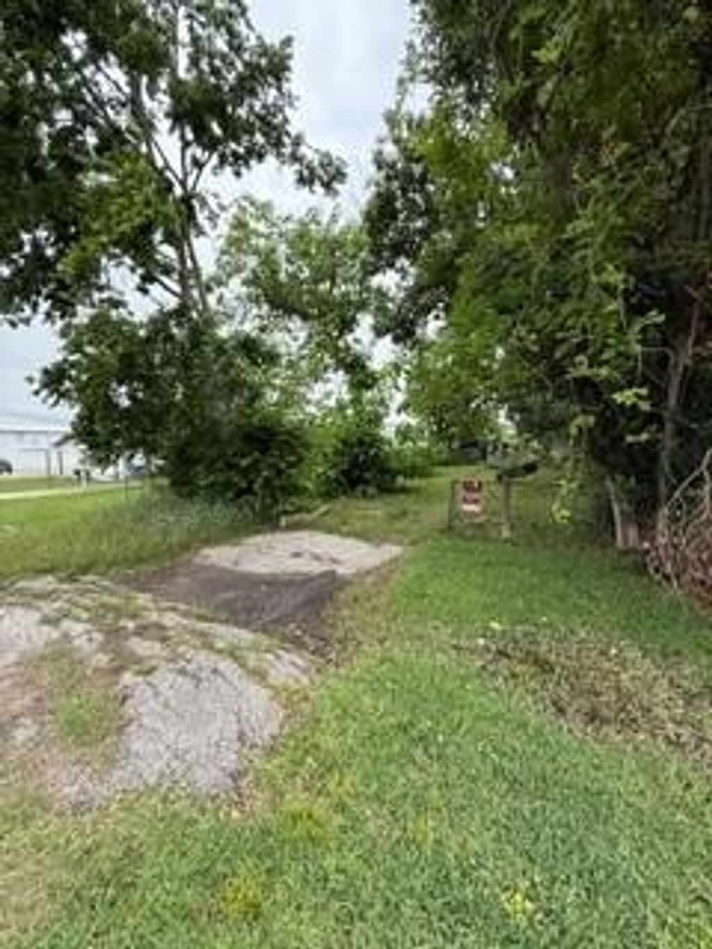 Photo of 606 Nebraska Street, South Houston, TX 77587 (MLS # 26695394)