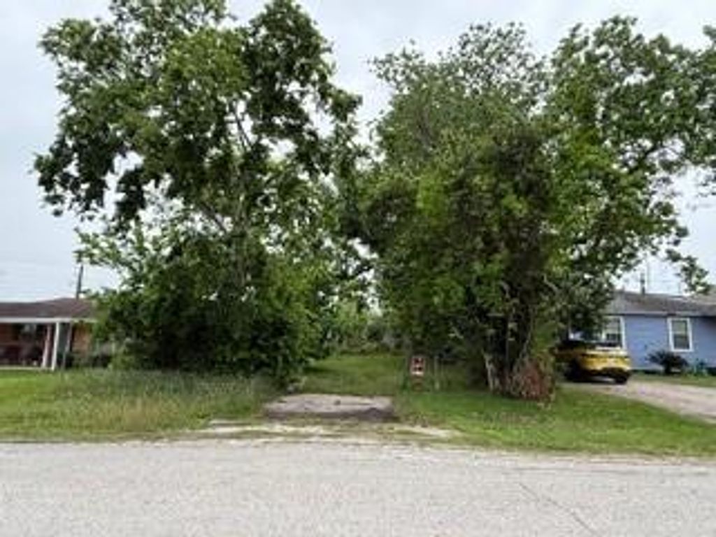 Photo of 606 Nebraska Street, South Houston, TX 77587 (MLS # 26695394)