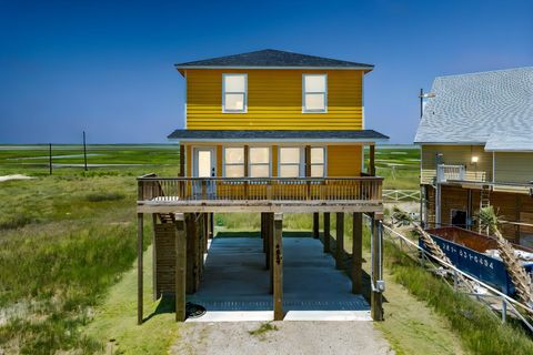 Homes For Sale - 4829 Bluewater Hwy<br/> Freeport, TX 77541