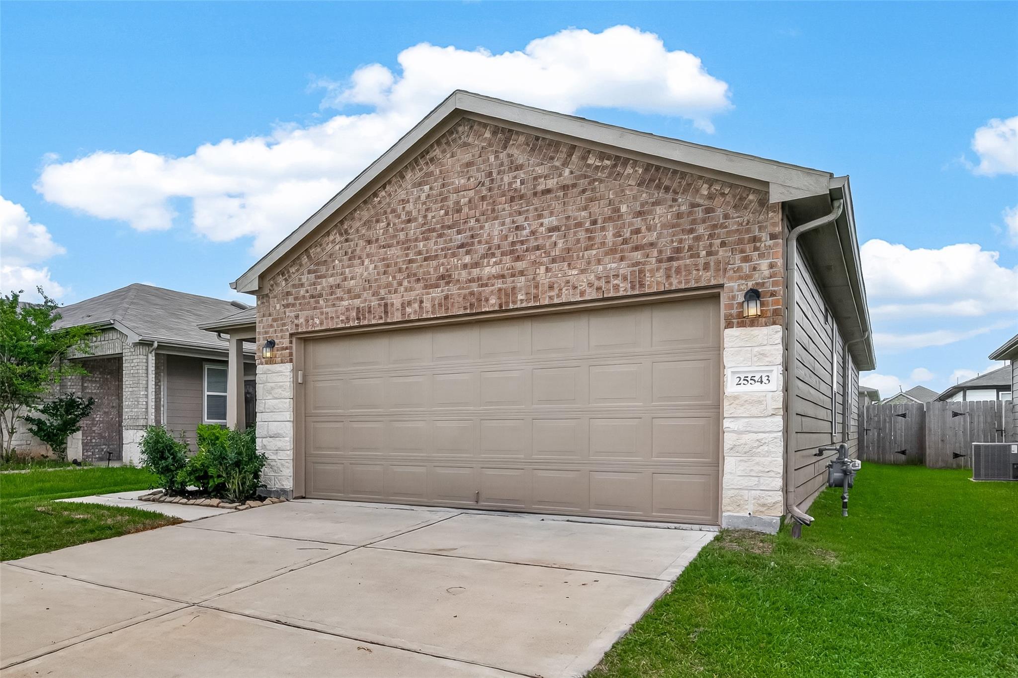 25543 Pitchfork Ranch Place