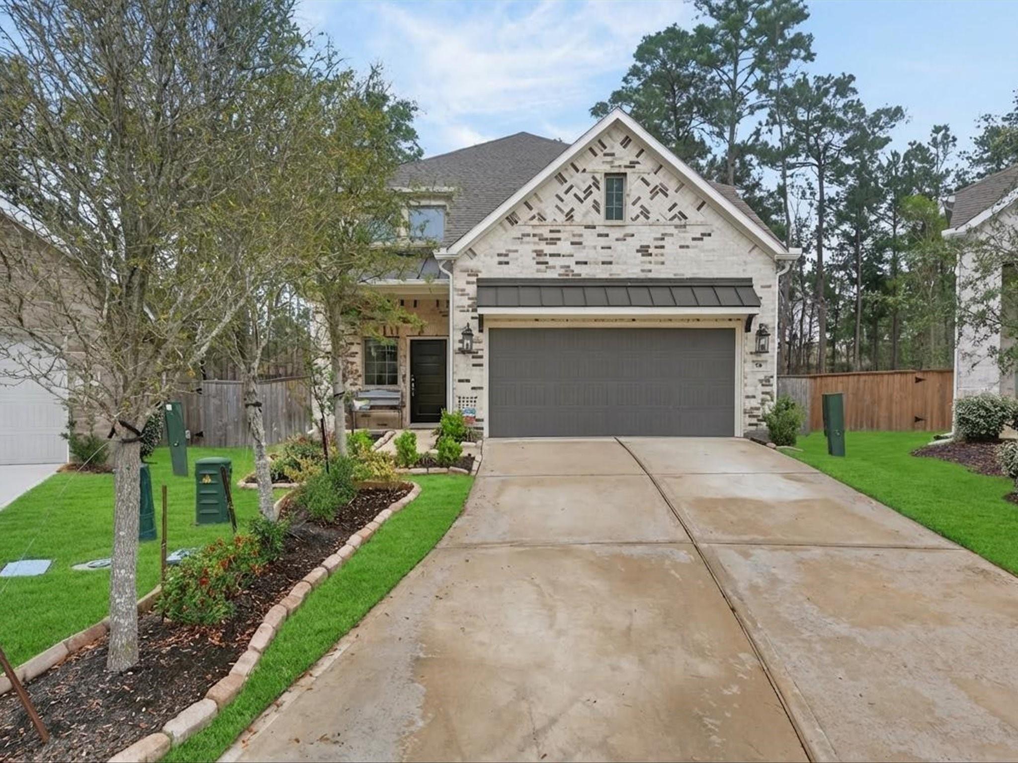 316 Mullins Court