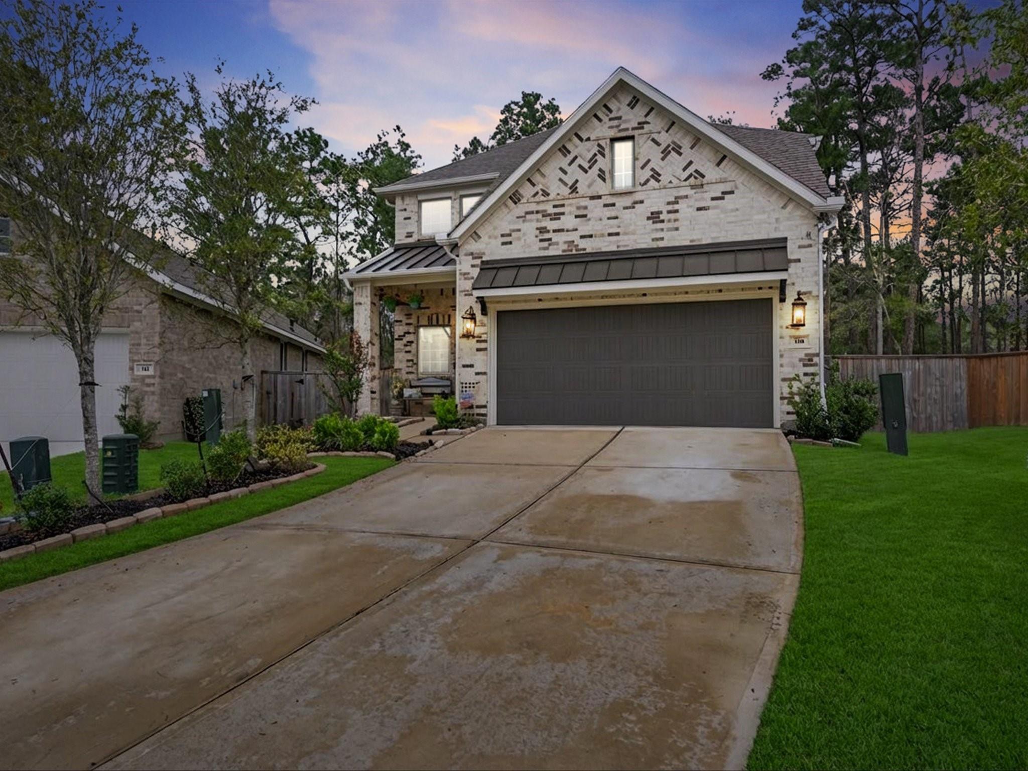 316 Mullins Court