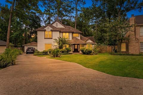 Photo of 2 Summer Morning Court, The Woodlands, TX 77381 (MLS # 52303872)
