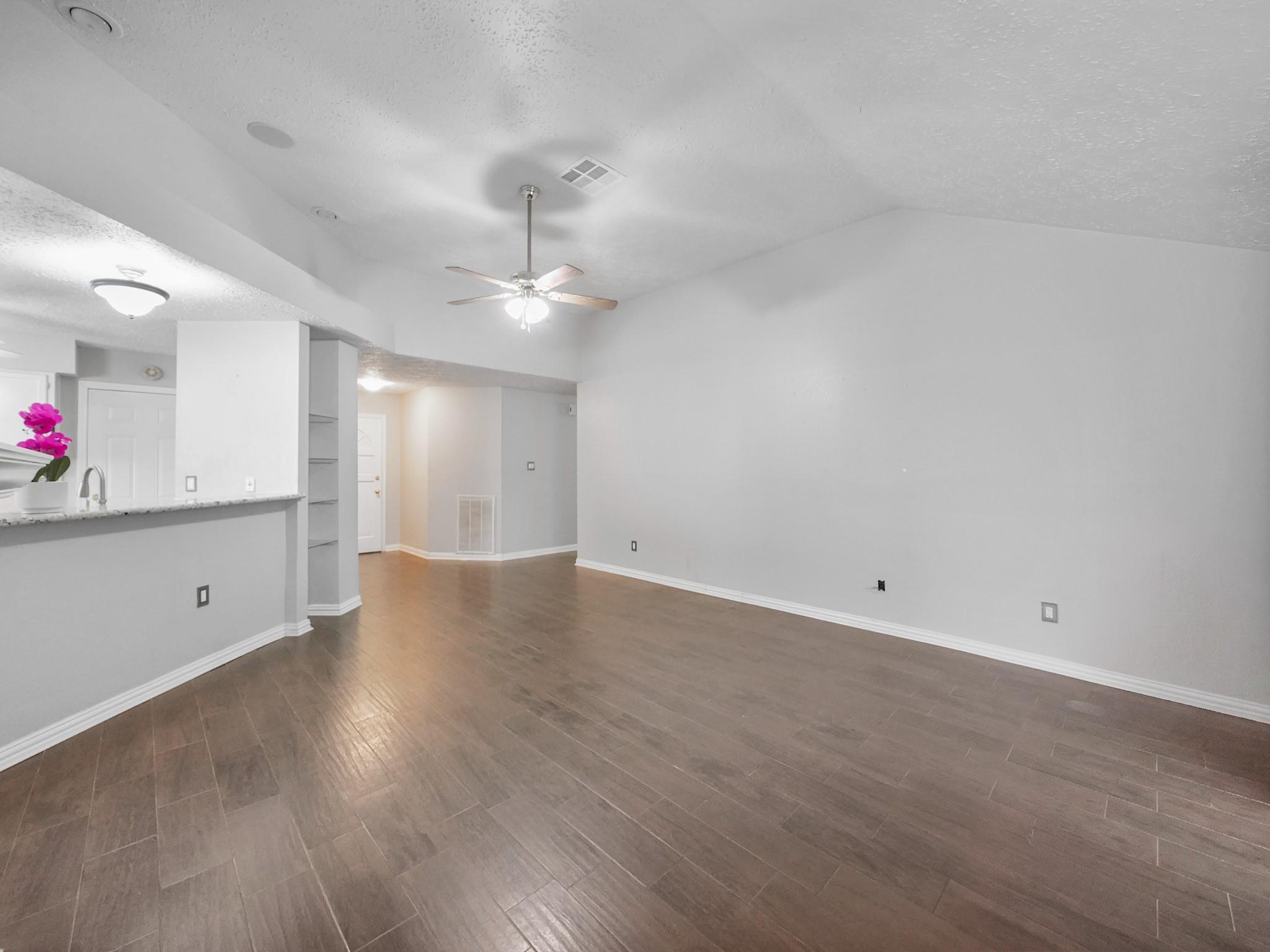 4314 Glen Avon Drive
