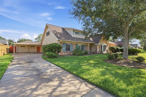 Photo of 3903 Ecuador Drive, Pasadena, TX 77504 (MLS # 32761318)