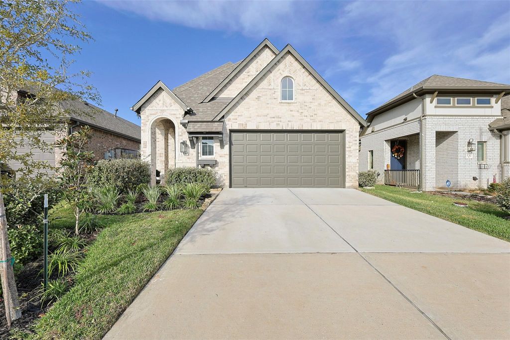Photo of 736 Washita Falls Lane, Conroe, TX 77304 (MLS # 66820517)