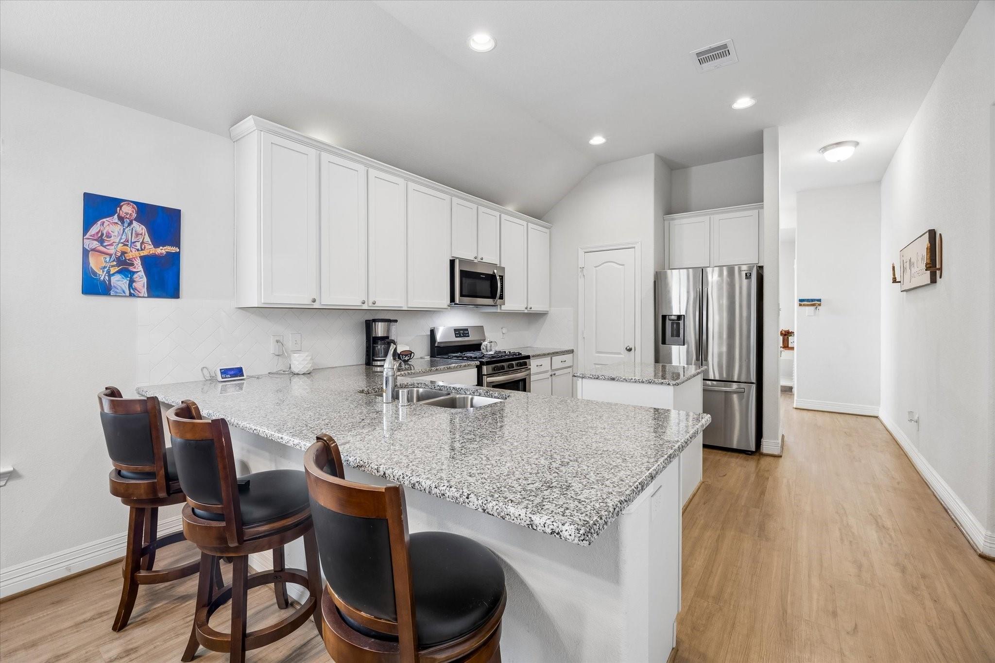 40526 Berylline Lane