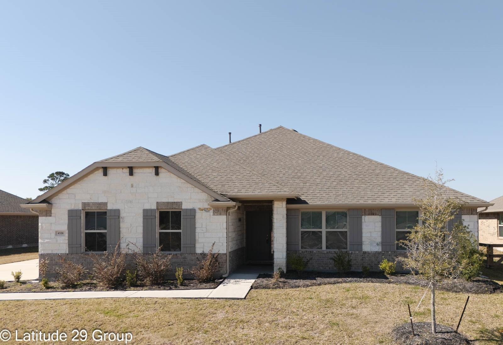 4320 Leslies Way